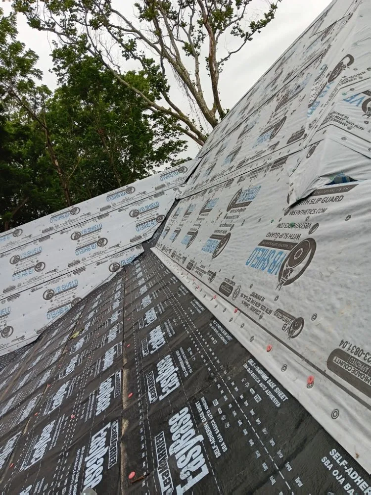 Slide of R&A Construction Solutions