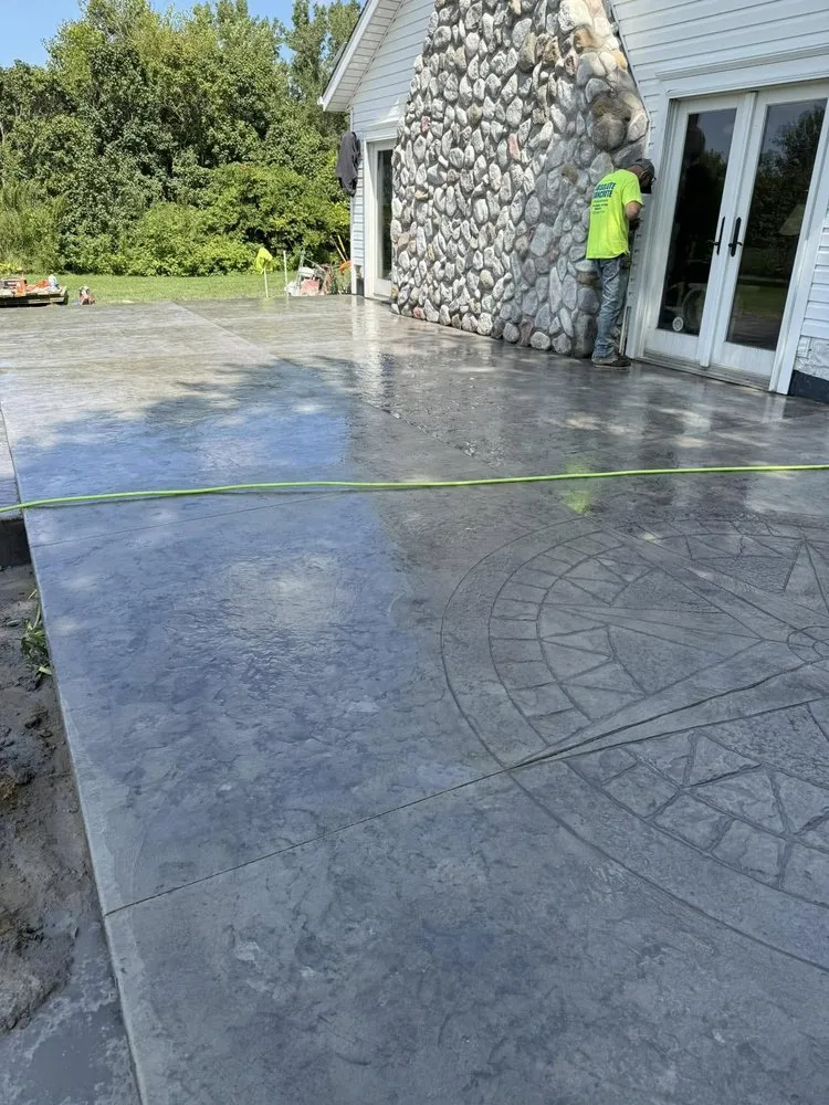 Top-rated roof replacement with free inspection in Columbiaville, MI by RA roofing & construction