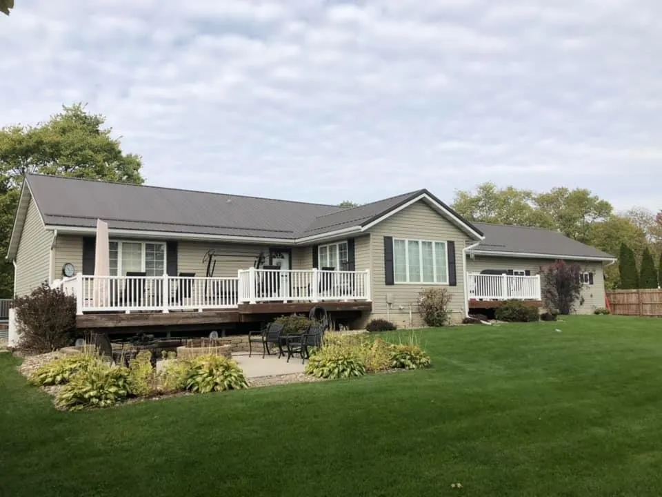 Licensed roof leak repair for homes across Hawkeye, IA - Raber Roofing and Construction