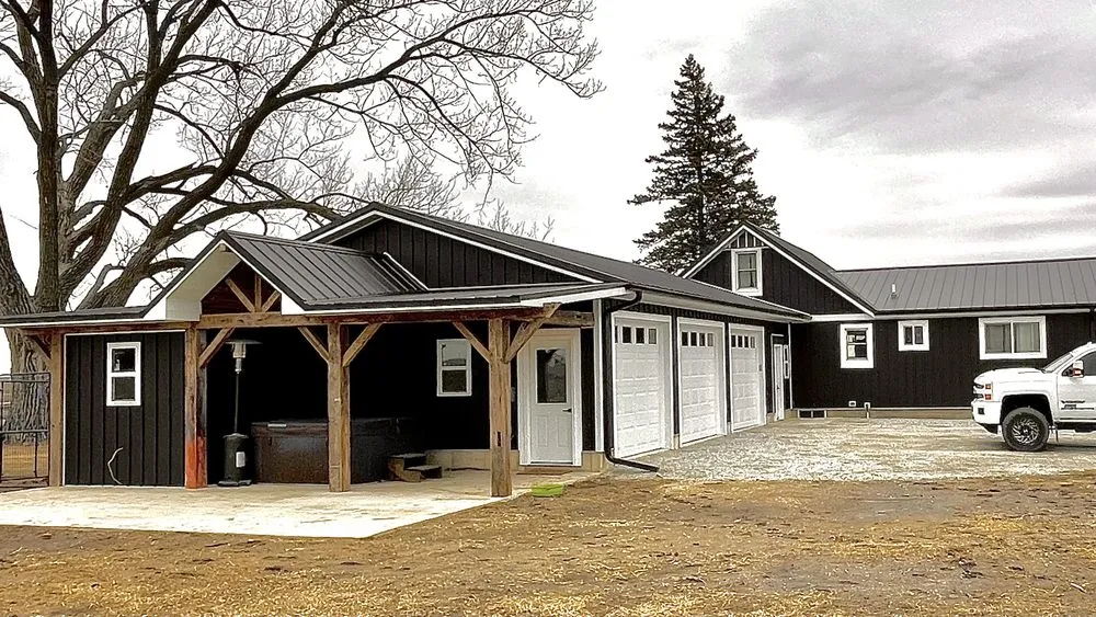 Licensed storm damage roof repair experts serving Waucoma, IA - Raber Roofing and Construction