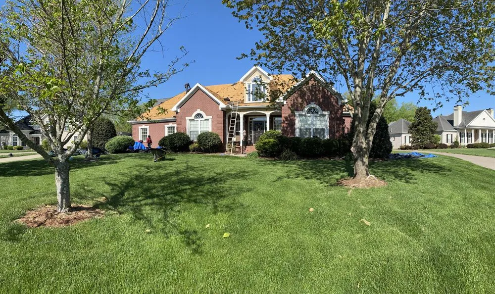 Slide of Radius Roofing & Construction