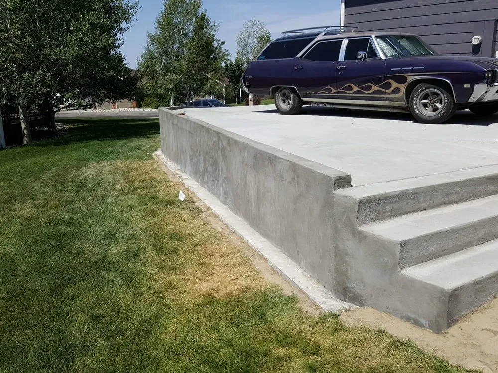 Slide of RAE Contracting