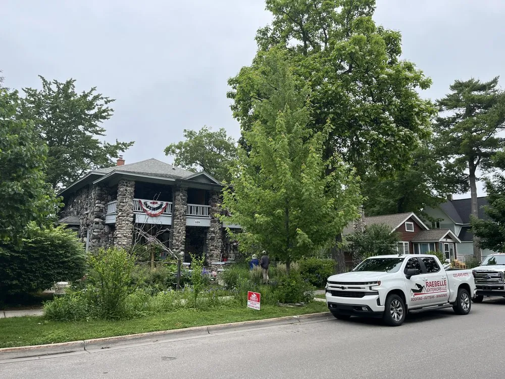 Slide of Raebelle Exteriors