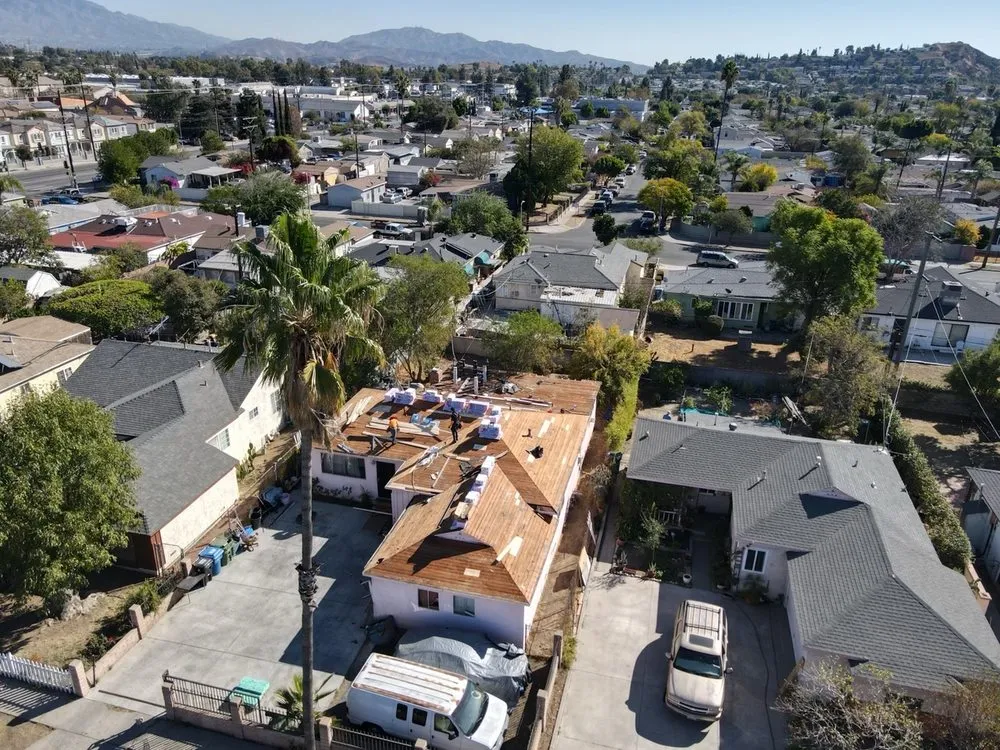 Expert roof replacement in Valley Village, CA - Rafael and Iris Roofing