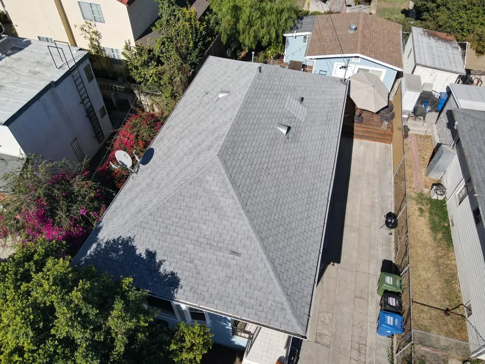 Top-rated roof inspection in Valley Village, CA - Rafael and Iris Roofing