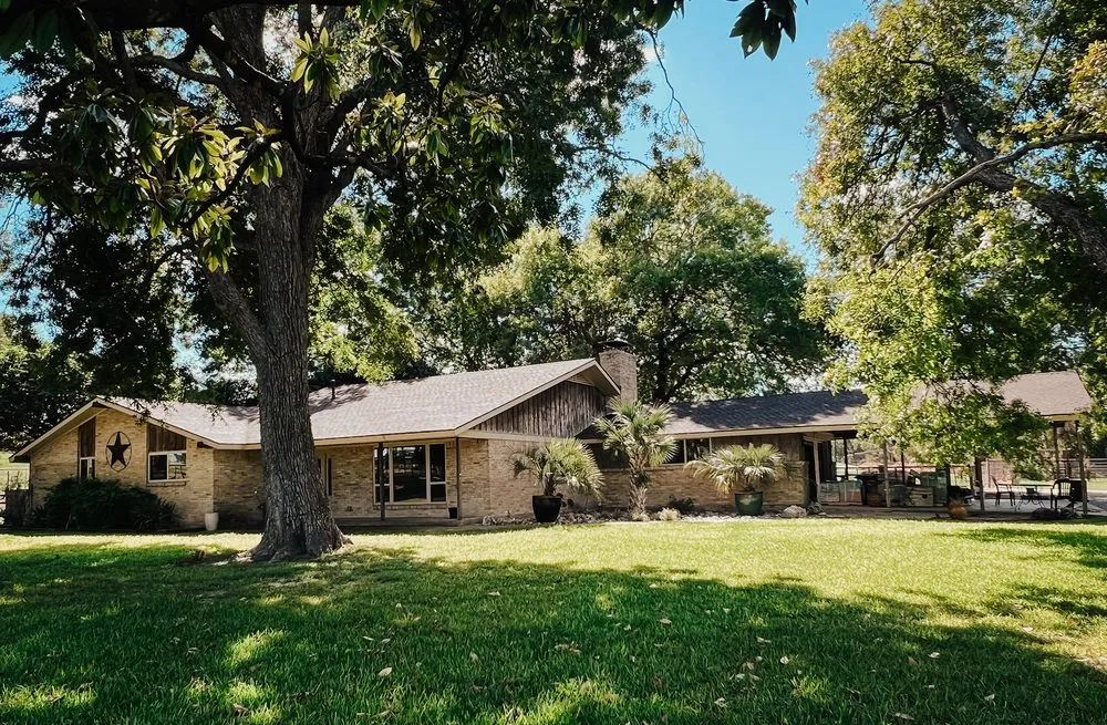 Slide of Rafter S Exteriors