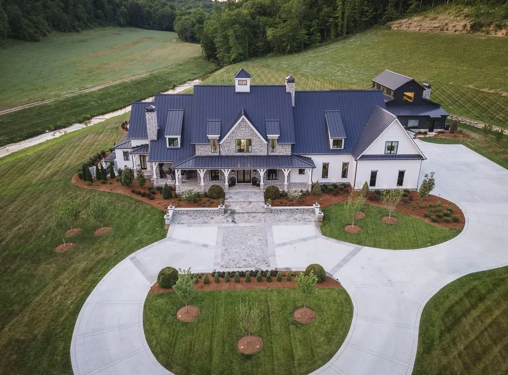 Slide of Ragan Roofing