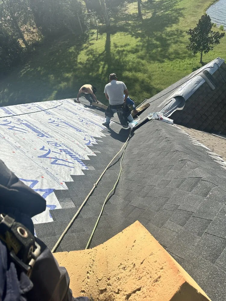 Local storm damage roof repair experts serving Fort Campbell, KY - Ragon Stewart Roofing