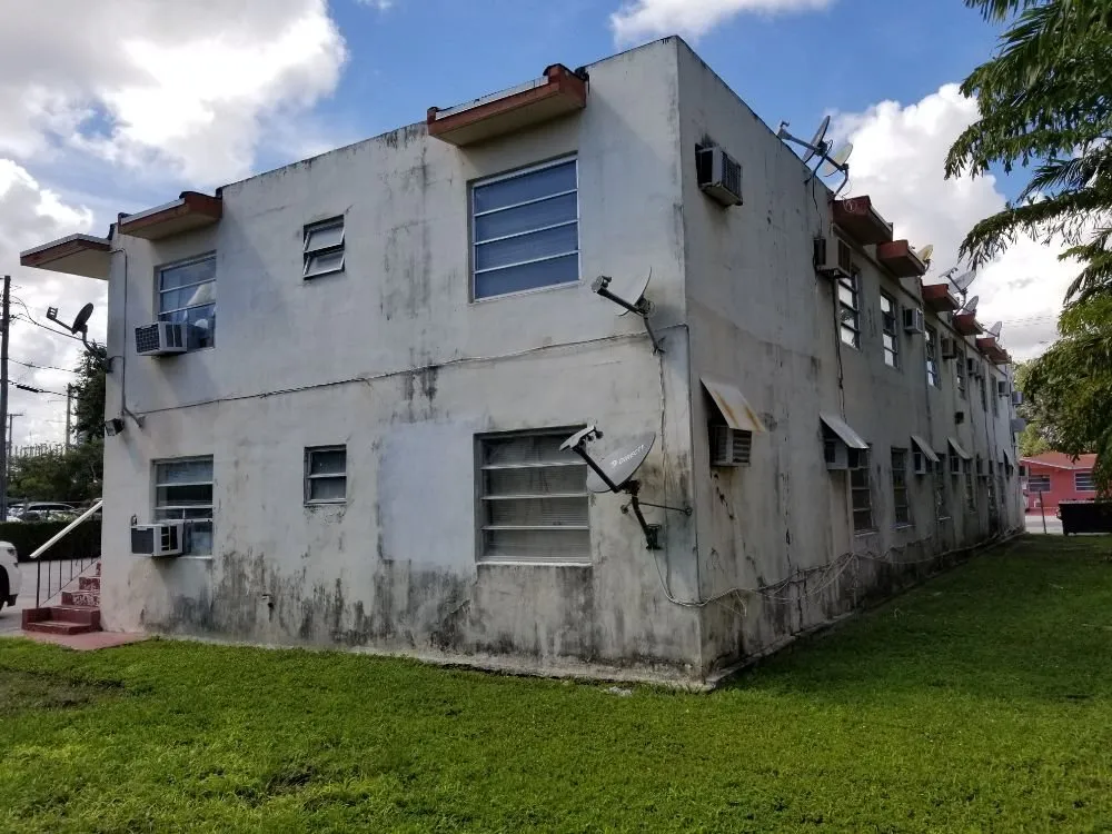 Slide of Rainbow Painting Group