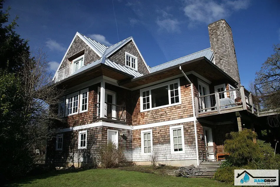 Slide of Raindrop Roofing NW