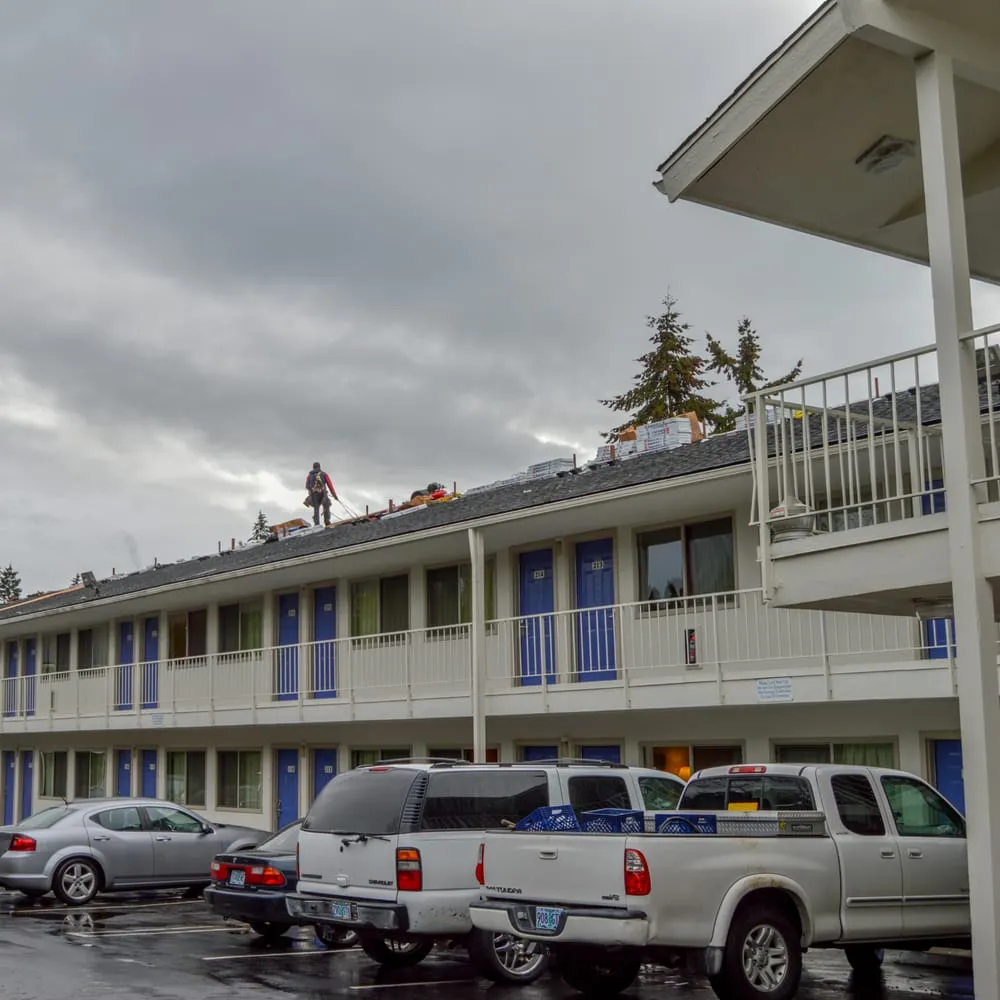 Slide of Raindrop Roofing NW