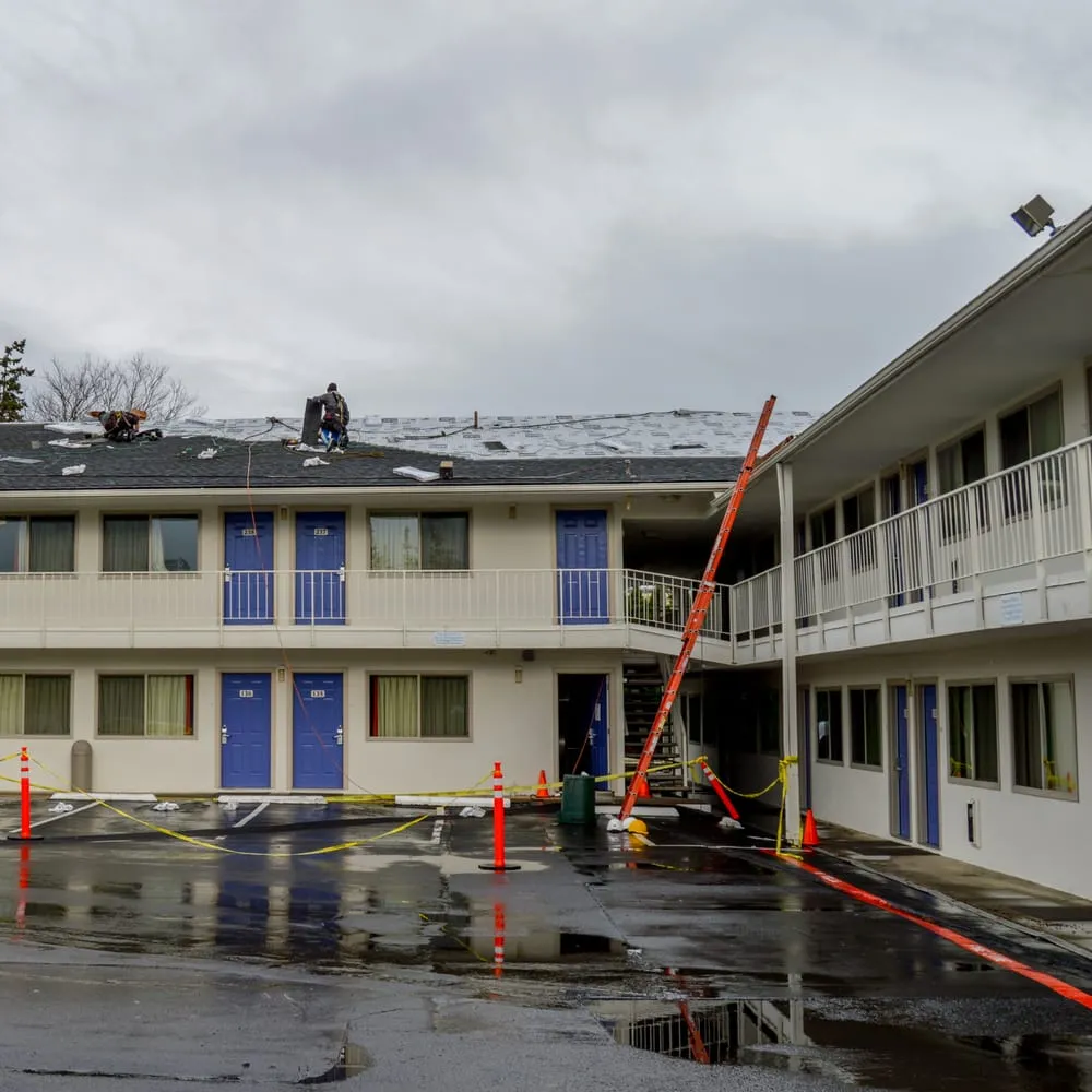 Slide of Raindrop Roofing NW