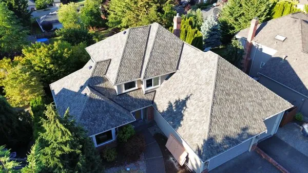 Rainier Roofing & Exteriors