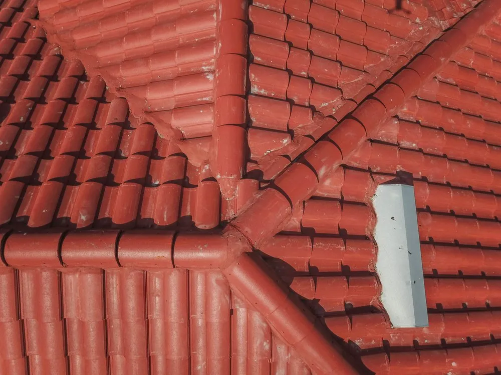 Slide of Rainier Roofing