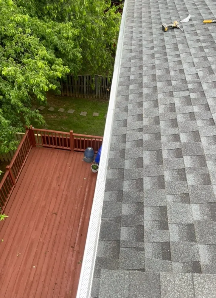 Slide of Ralda Roofing & Gutter Handyman