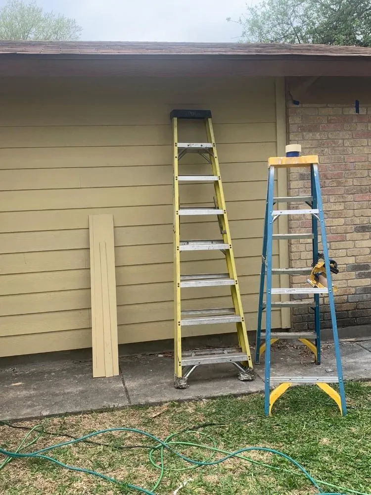 Emergency flat roof repair in Del Valle, TX - Ramirez Remodeling