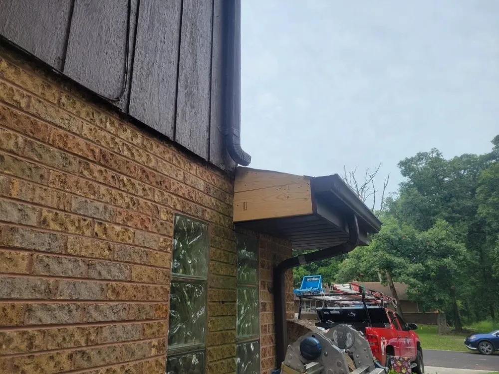 Slide of Ramirez Roofing