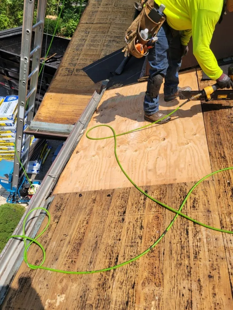 Slide of Ramirez Roofing