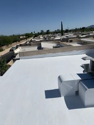 Ramirez Roofing Logo