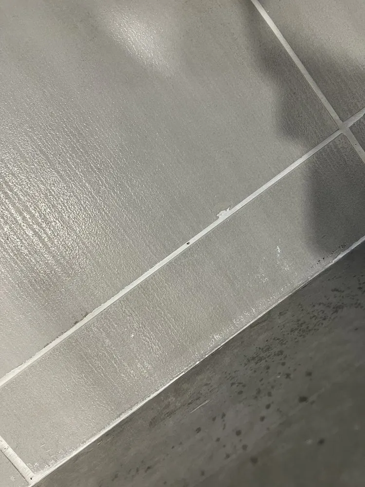 Slide of Ramiro's Carpentry