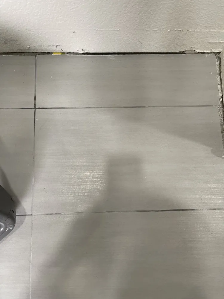 Slide of Ramiro's Carpentry