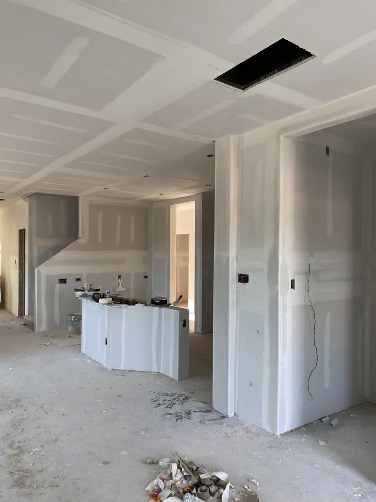 Slide of Ramiro's Roofing