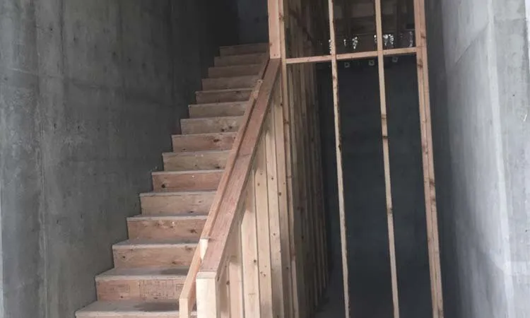 Slide of Ramiz Construction