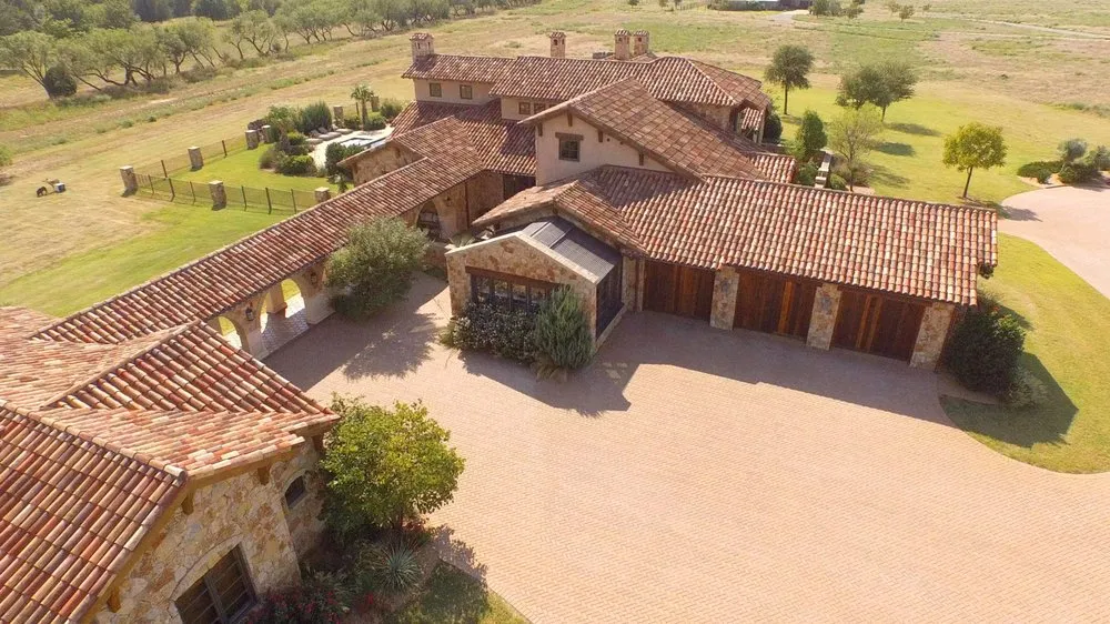 Slide of Ramon Roofing