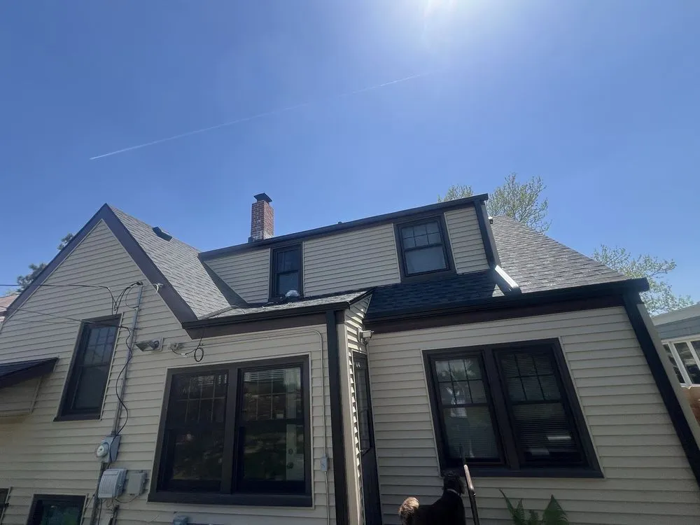 Slide of Ramos Roofing