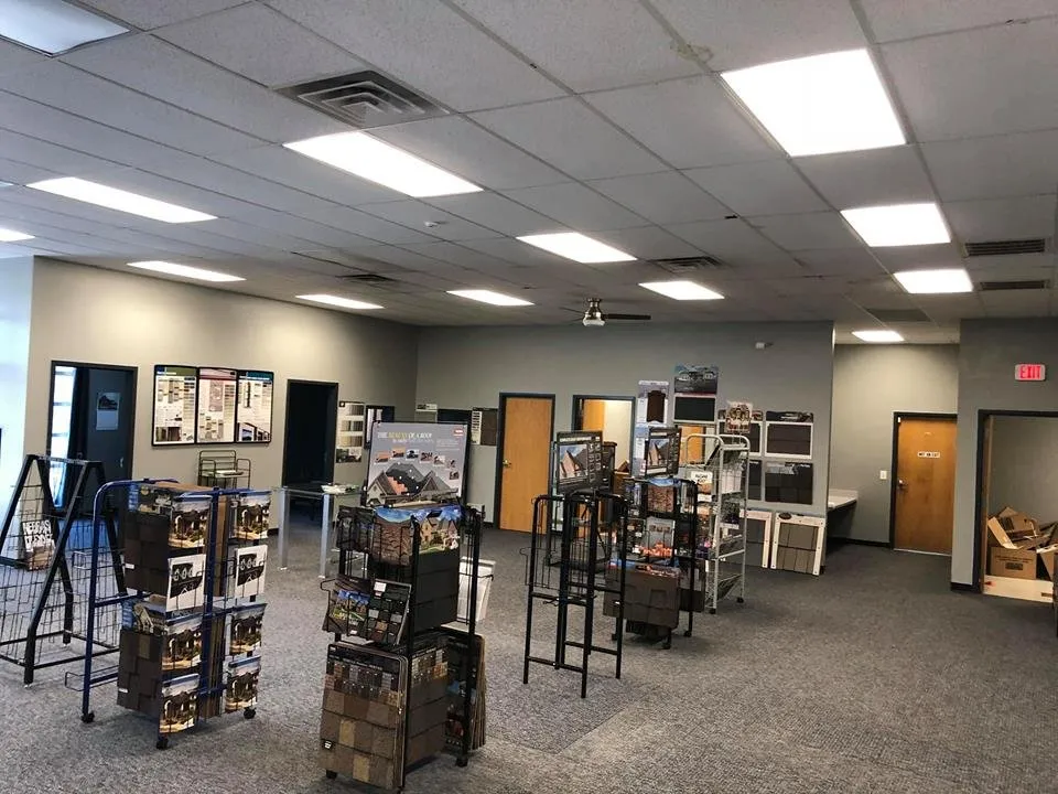 Slide of Ramos Roofing