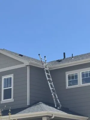 Rams Roofing & Exteriors Logo