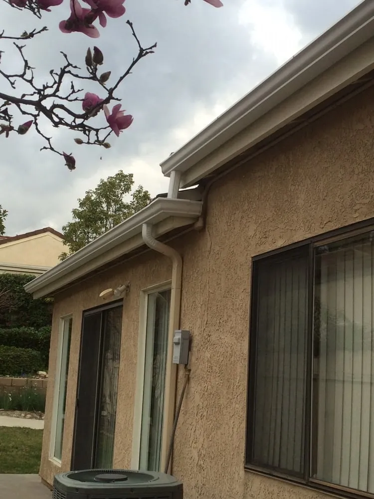 Slide of Rancho Rain Gutters