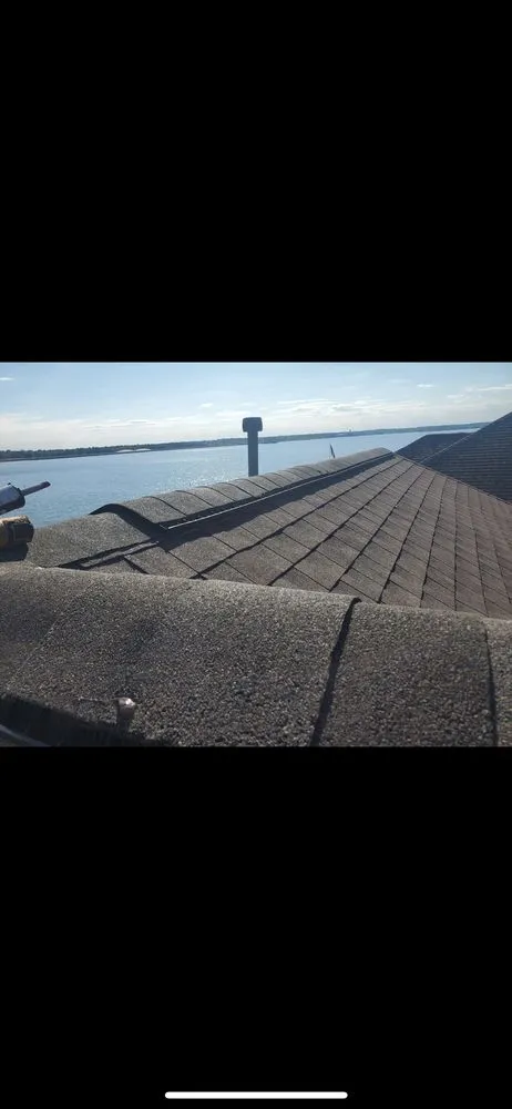 Slide of Randal’s Roofing