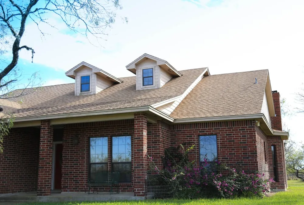 Slide of Randy's Roofing & Metal Buildings