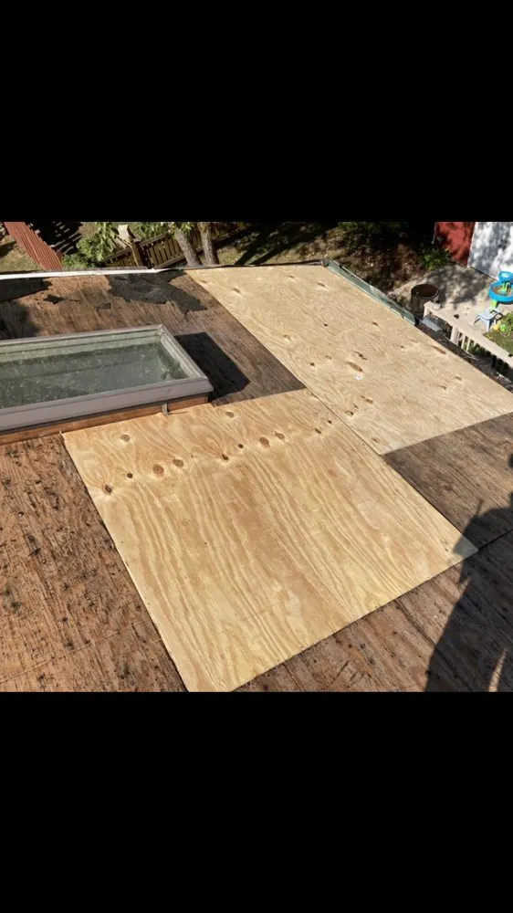 Slide of Randys Roofing And Repair