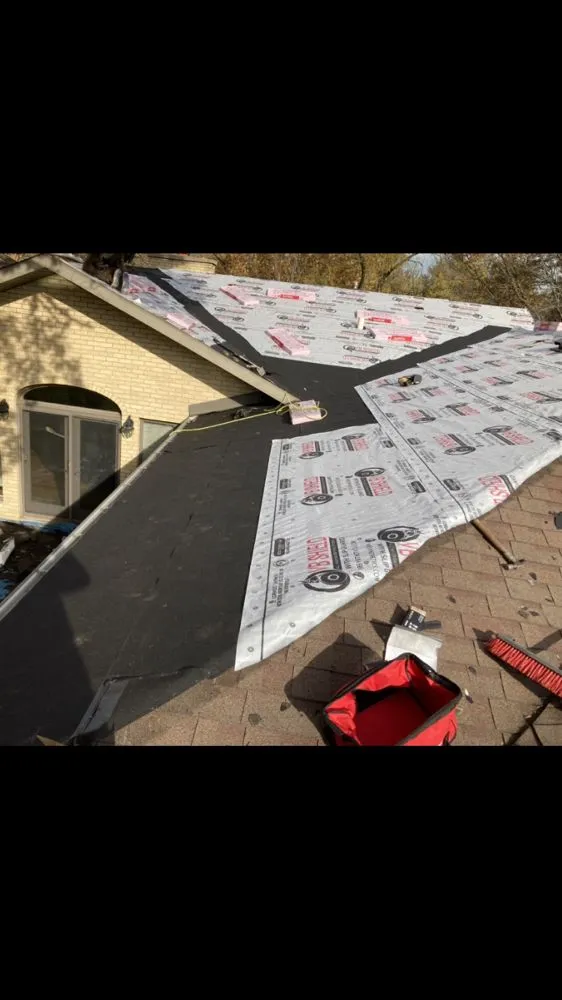 Slide of Randys Roofing And Repair