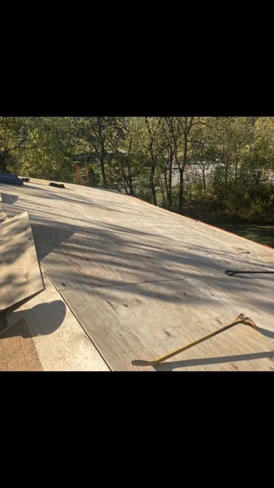 Slide of Randys Roofing And Repair