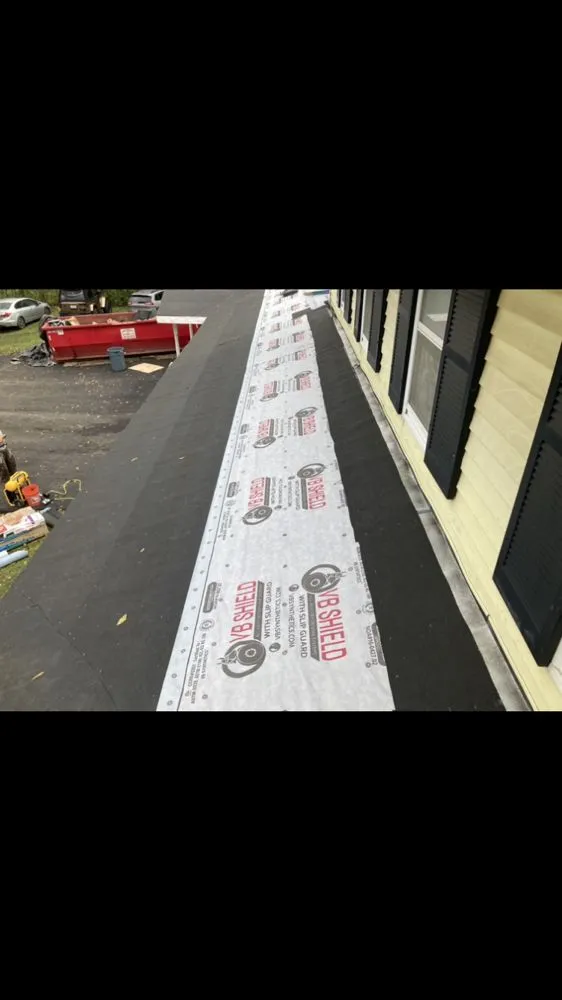 Slide of Randys Roofing And Repair