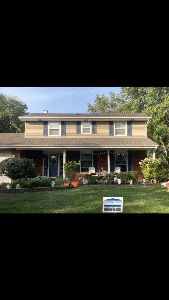 Slide of Randys Roofing And Repair