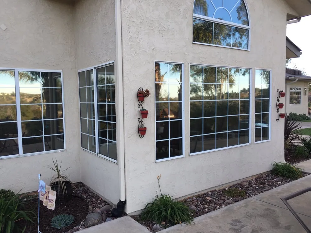 Slide of Raneri & Long Roofing and Solar