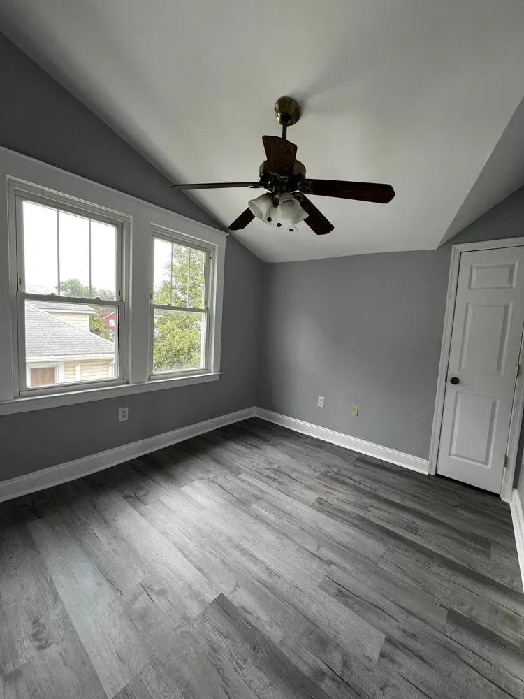 Slide of Rapid Construction & Renovation