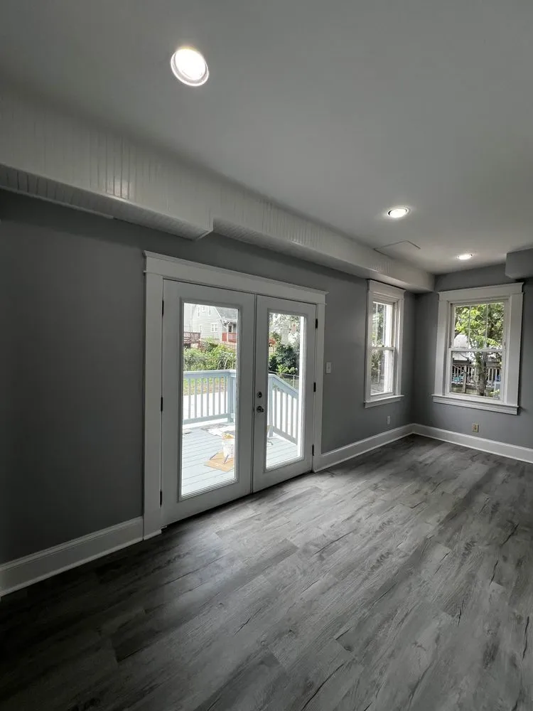 Slide of Rapid Construction & Renovation