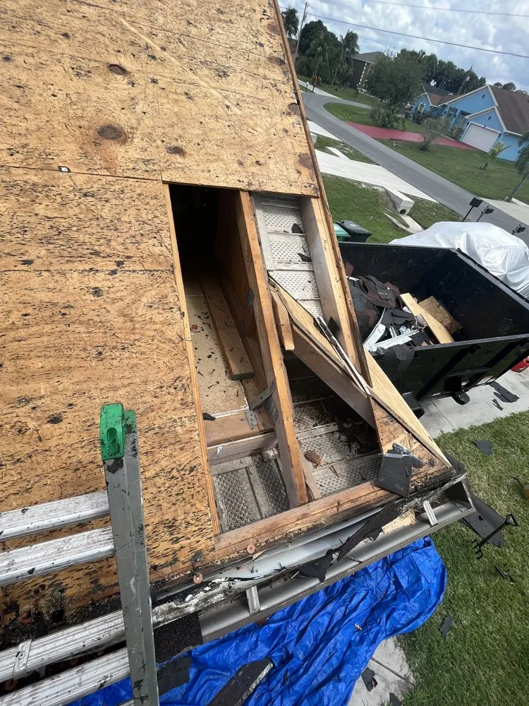 Top-rated roof inspection in Port St. Lucie, FL by Rapid Roof & Home Repairs