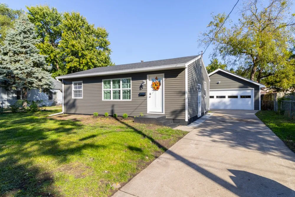 Slide of Rapid Shield Exteriors