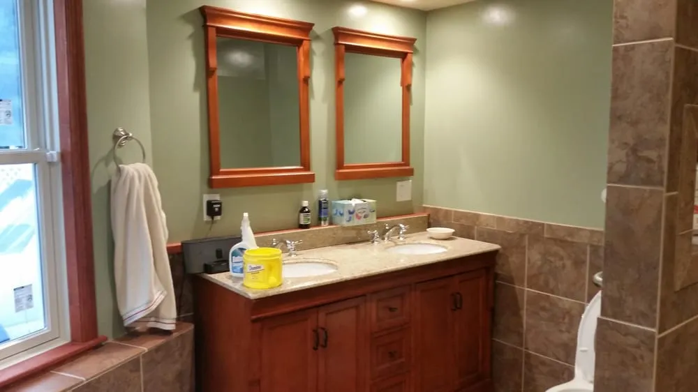 Slide of Raposo's Construction, Inc.