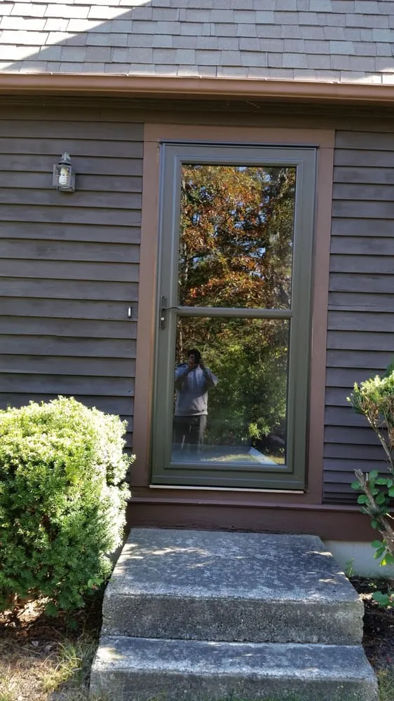 Slide of Raposo's Construction, Inc.