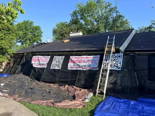 Raptor Roofing and Construction Logo