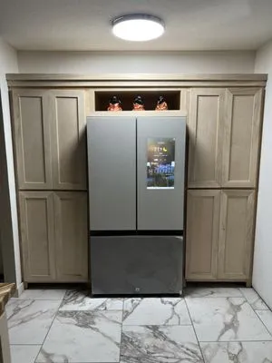 Raptor Roofing And Construction Logo