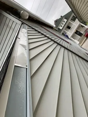 Rascon Roofing & Restoration Logo