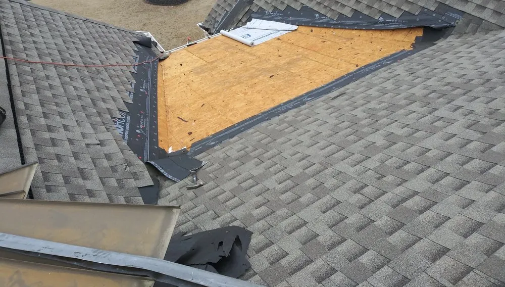 Slide of Raudales Construction